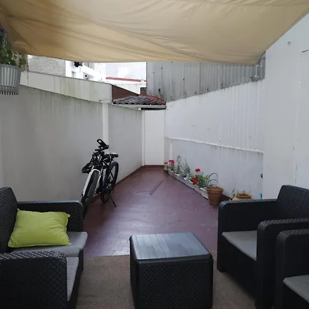 Precioso Con Patio